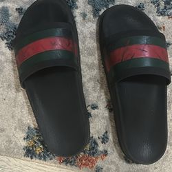 Gucci slides
