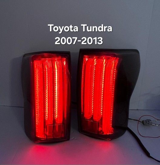 Toyota Tundra 2007-2013 Tail Lights Vland