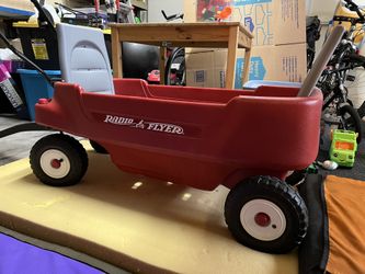 Radio Flyer Two Seat Wagon