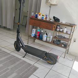 Ninebot Max G2 $450   Firm. No Offert 