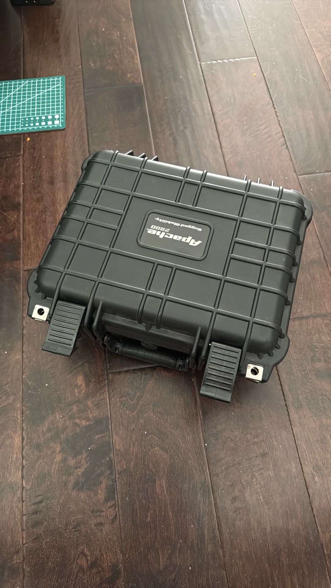 Apache 2800 Hard Side Case - Travel, Gun, Valuables