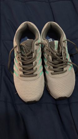 K Swiss tubes  Size 9