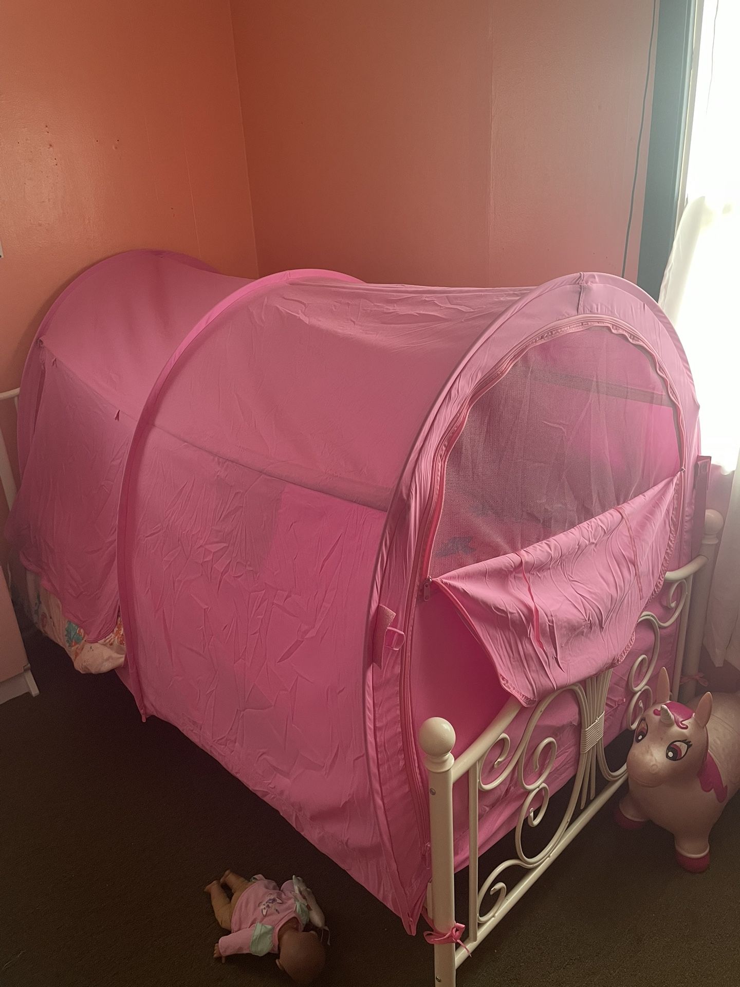 Bed Tent