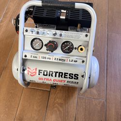 FORTRESS 2 Gallon, 135 PSI Ultra Quiet Oil-Free Hand-Carry Jobsite Air Compressor