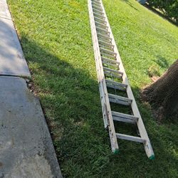 Warner 40' ft Aluminum Ladder 