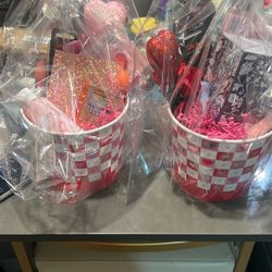 Valentine’s Day Gift Baskets 