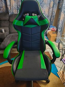 Gaming chair