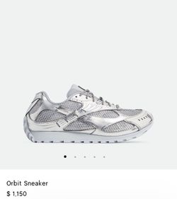 Sizes 10.5 , 11 , 11.5 Swipe Over 