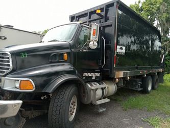 2007 Sterling Grapple Truck