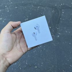 Apple Air Pod 4s Active Noise Cancellation