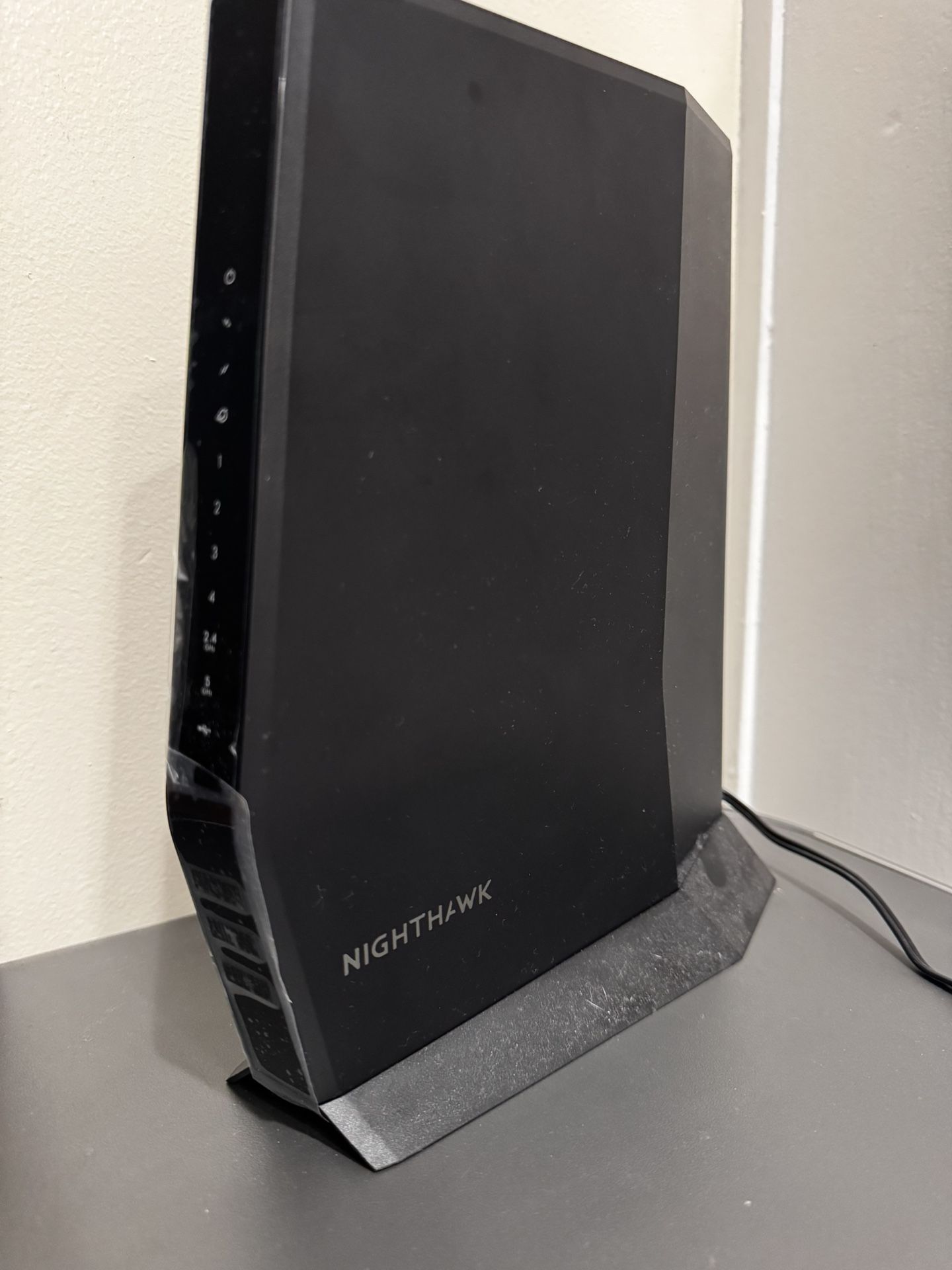 Netgear Nighthawk CAX30 AX2700 WiFi 6 Cable Modem Router