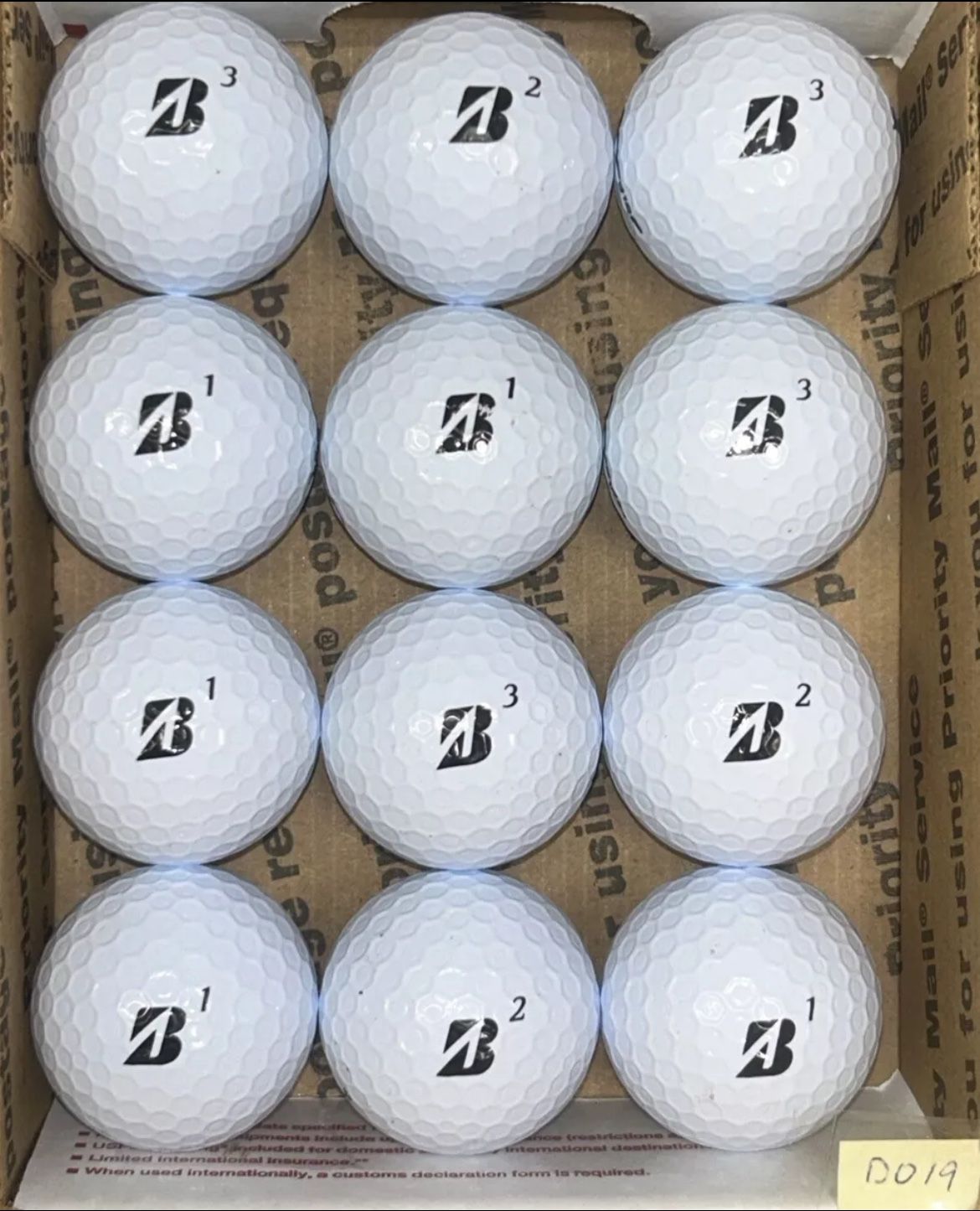 11 Bridgestone E12 Golf Balls 5/4a Lot D019
