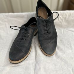 Women’s Tom’s Blue Dress Shoes