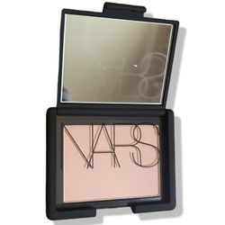 NEW NARS Talc-Free Powder Blush - Behave 