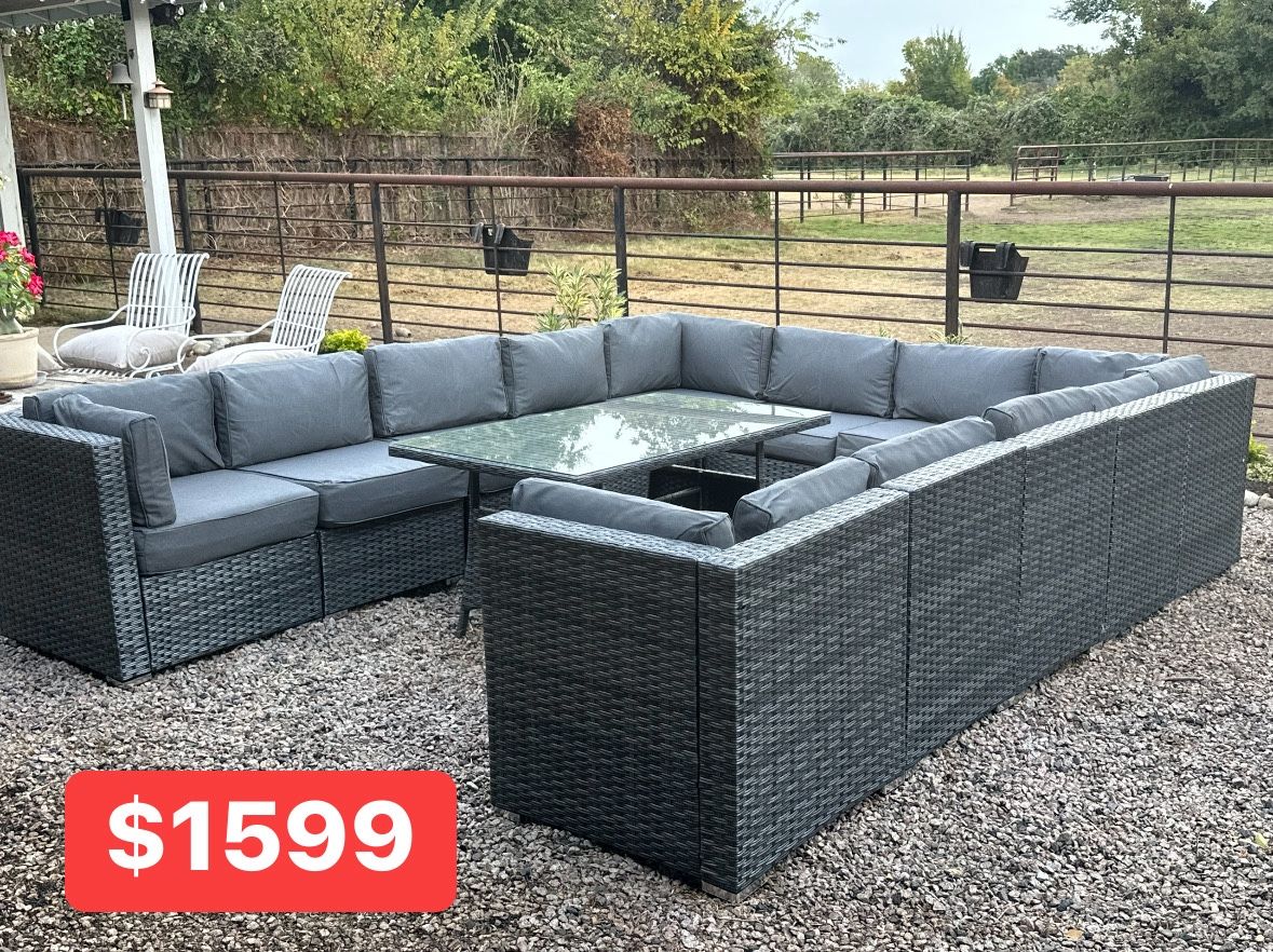 New Inbox Patio Set With Cushions (we Finance And Deliver)