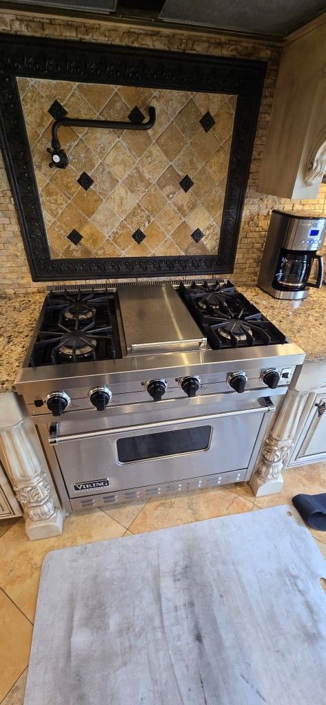 Viking Professional Range