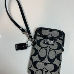 Y2K Coach Wristlet/camera Bag