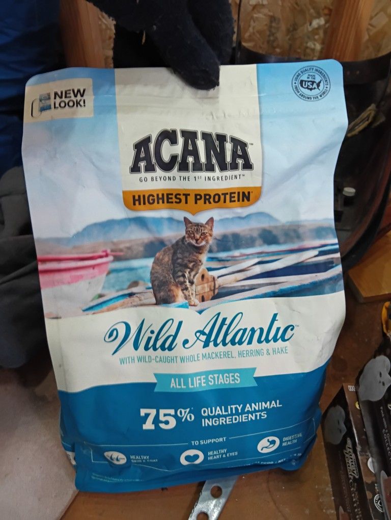 Acana Atlantic Wild Caught Cat Food W/ Makeral, Herring And Hake(4lbs)