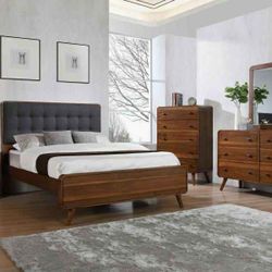 New 5 Piece Mcm Queen Bedroom Set / Free Delivery 