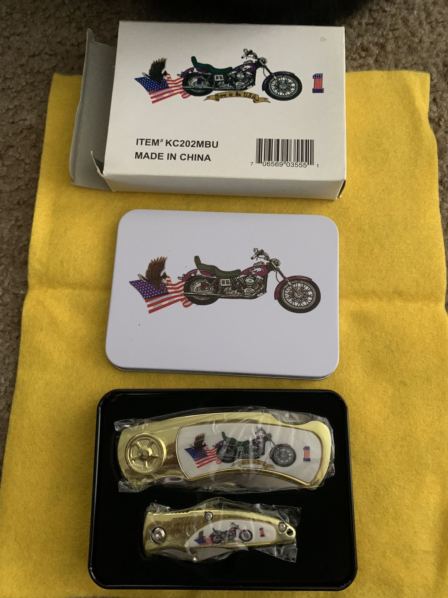 New In Tin Set Of Two Motorcycle Knives