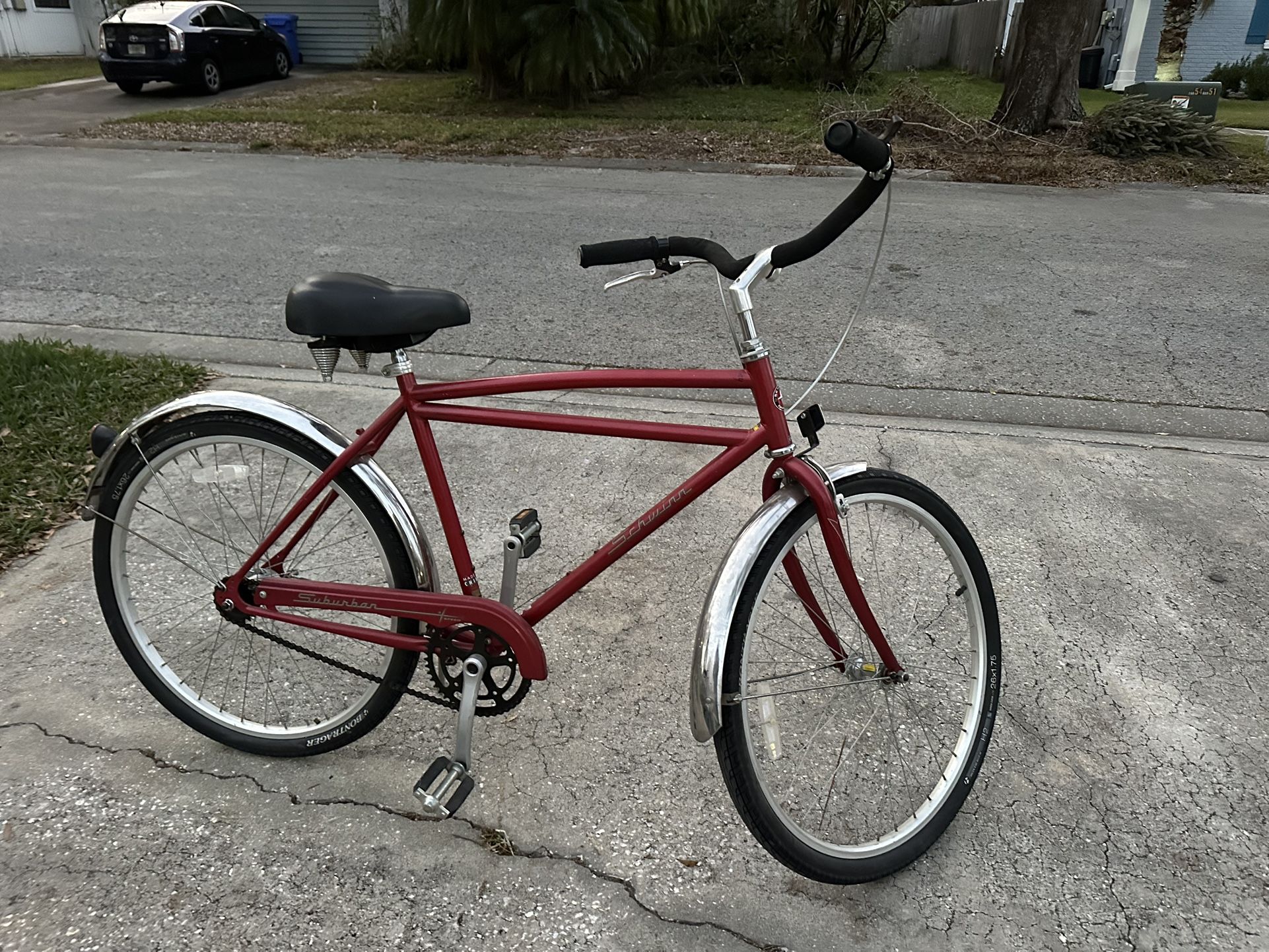 26 Inch Vintage 3 Speed Schwinn Cruiser