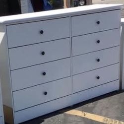 8 Drawer White Color 