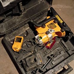 Láser Nuevo Dewalt
