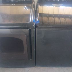 Samsung Washer And Electric Dryer Set