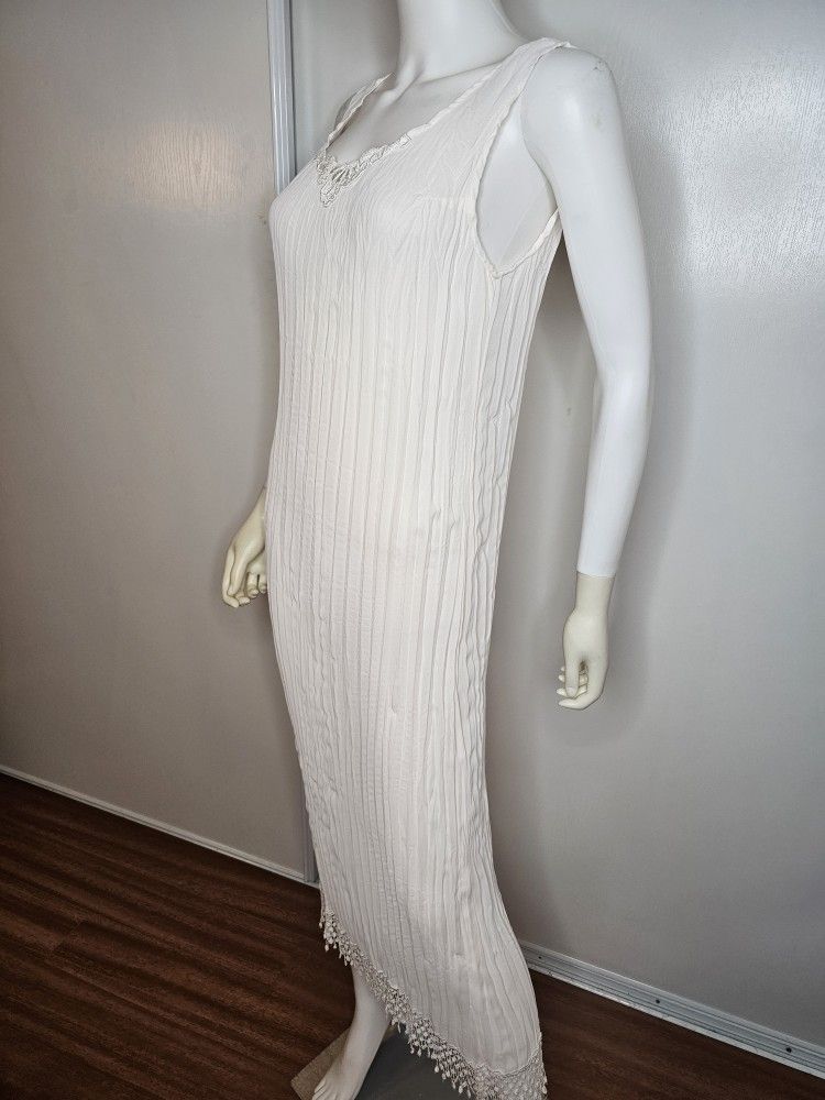 VTG Flore Elegant White Sleeveless Maxi Slip Dress Pleated Fringe