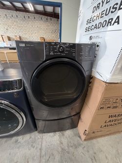 Kenmore Front-Load Dryer with Pedestal