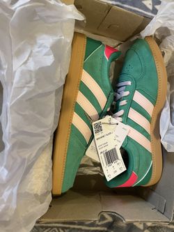 Adidas size 4 1/2