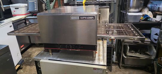 LINCOLN IMPINGER 1301 CONVEYOR PIZZA OVEN