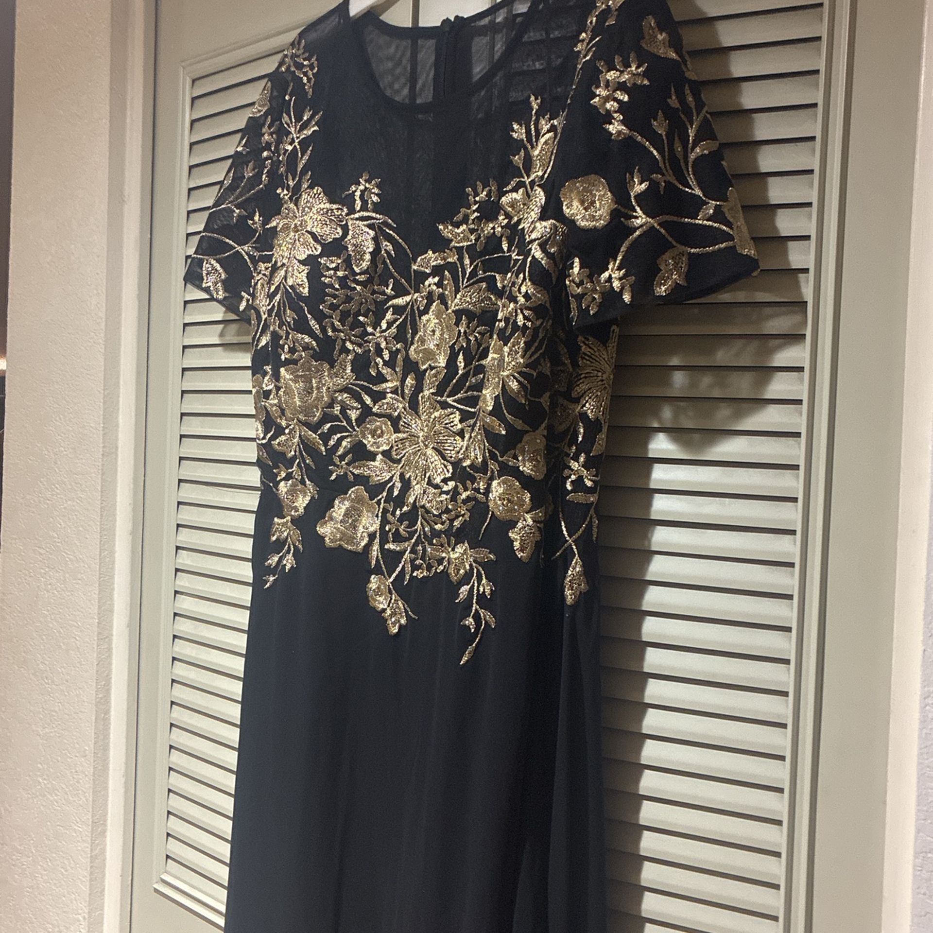 Black Elegant Evening Gown