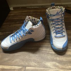 Jordan Emoji 12s Blue Size 7 Y 