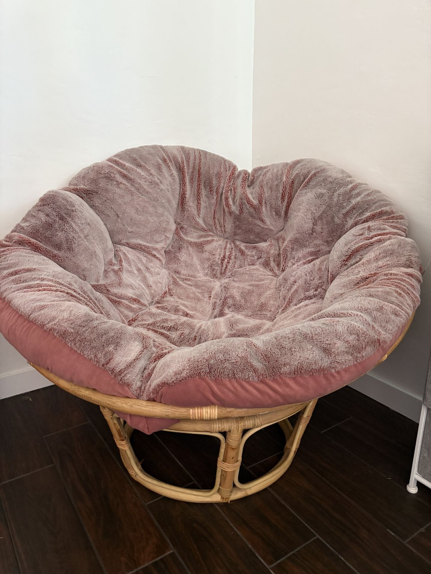 Papasan Chair