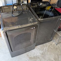 Samsung Washer & Dryer Set – Large Capacity – Works Perfect