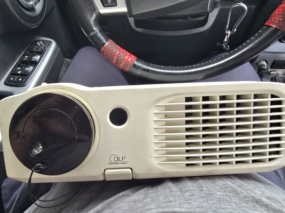 Optima Projector