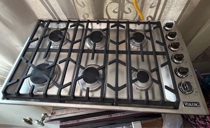Viking 36” gas cooktop