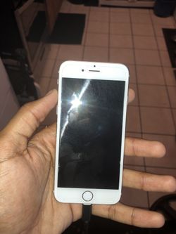 Iphone 6 for parts trade for black ops 4 ps4