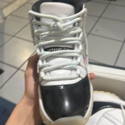 Jordan 11 Gratitude size 7 used with og box
