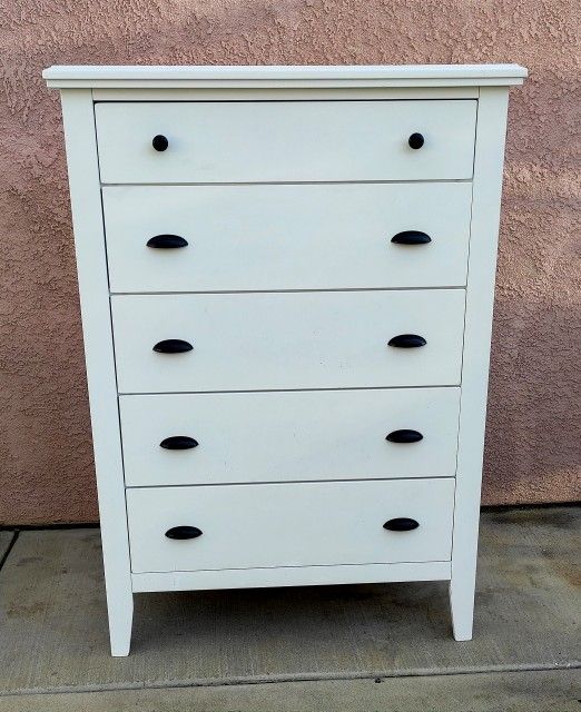 Dresser for Sale in Temecula, CA OfferUp