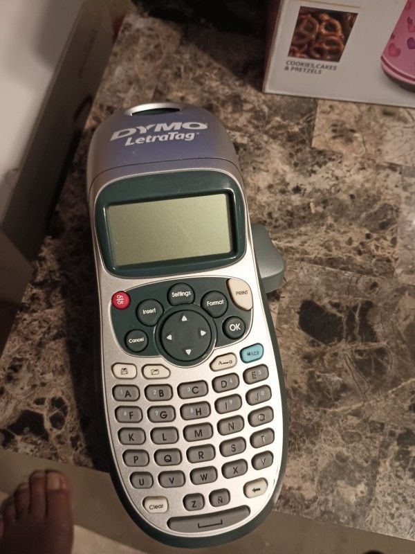 Dymo LetraTag Portable Label Maker Handheld Printer (LT-100H) - TESTED WORKS