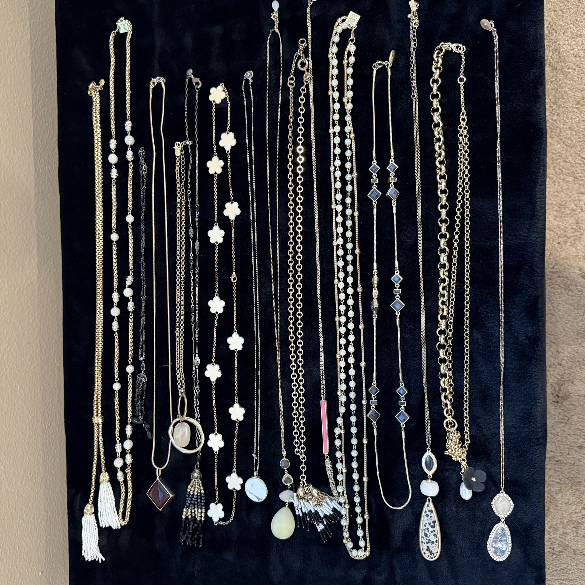 Lot Of 31 Necklaces ~ Gold, Black Chains