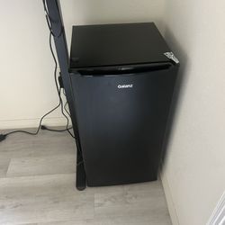 MiniFridge