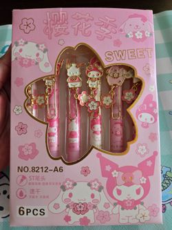 Sanrio Sakura pen set