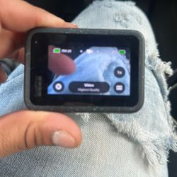 Go Pro Black 12 