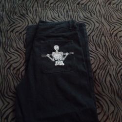 Size Large/ 36-32/ Brand New Drip Never Worn