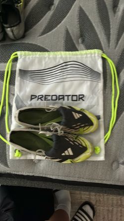 Predator FG elite (with tounge) size 8.5 men’s