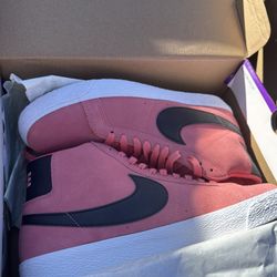 NIKE SB ZOOM BLAZER MID PINK SALT