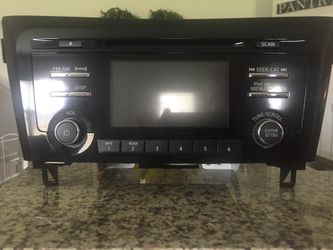 Nissan Head Unit - Rogue Sport 2017